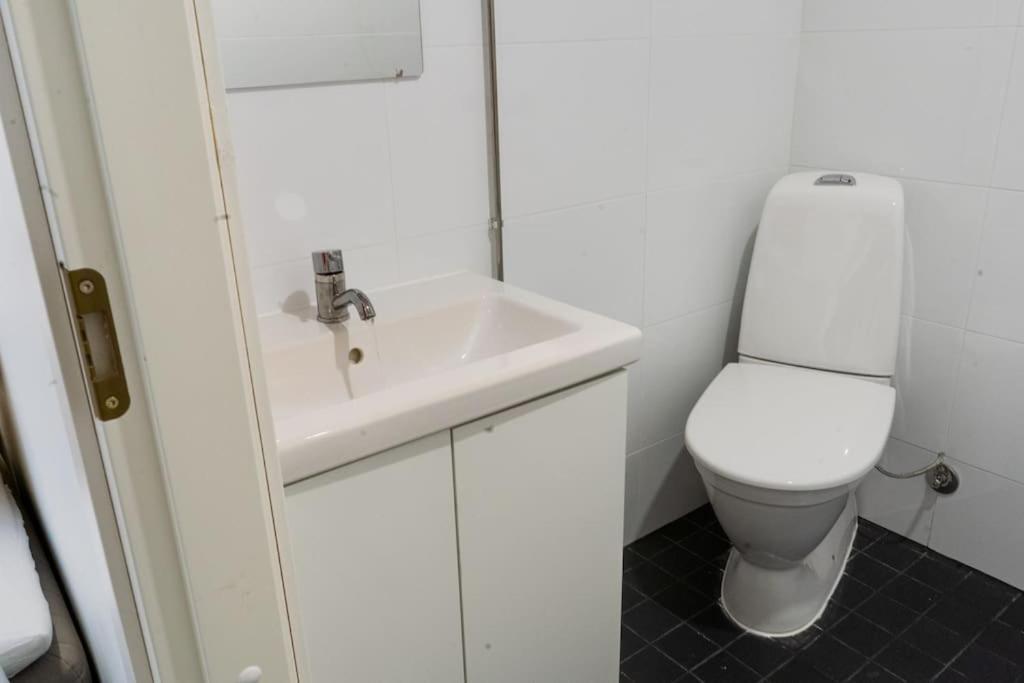 3H,K,P - Keskellae Tamperetta Kaunis Parvekkeellinen Uusittu Kolmio Apartment ภายนอก รูปภาพ