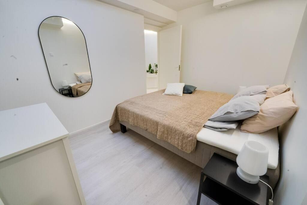 3H,K,P - Keskellae Tamperetta Kaunis Parvekkeellinen Uusittu Kolmio Apartment ภายนอก รูปภาพ