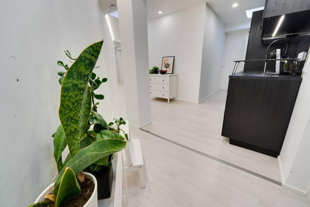 3H,K,P - Keskellae Tamperetta Kaunis Parvekkeellinen Uusittu Kolmio Apartment ภายนอก รูปภาพ